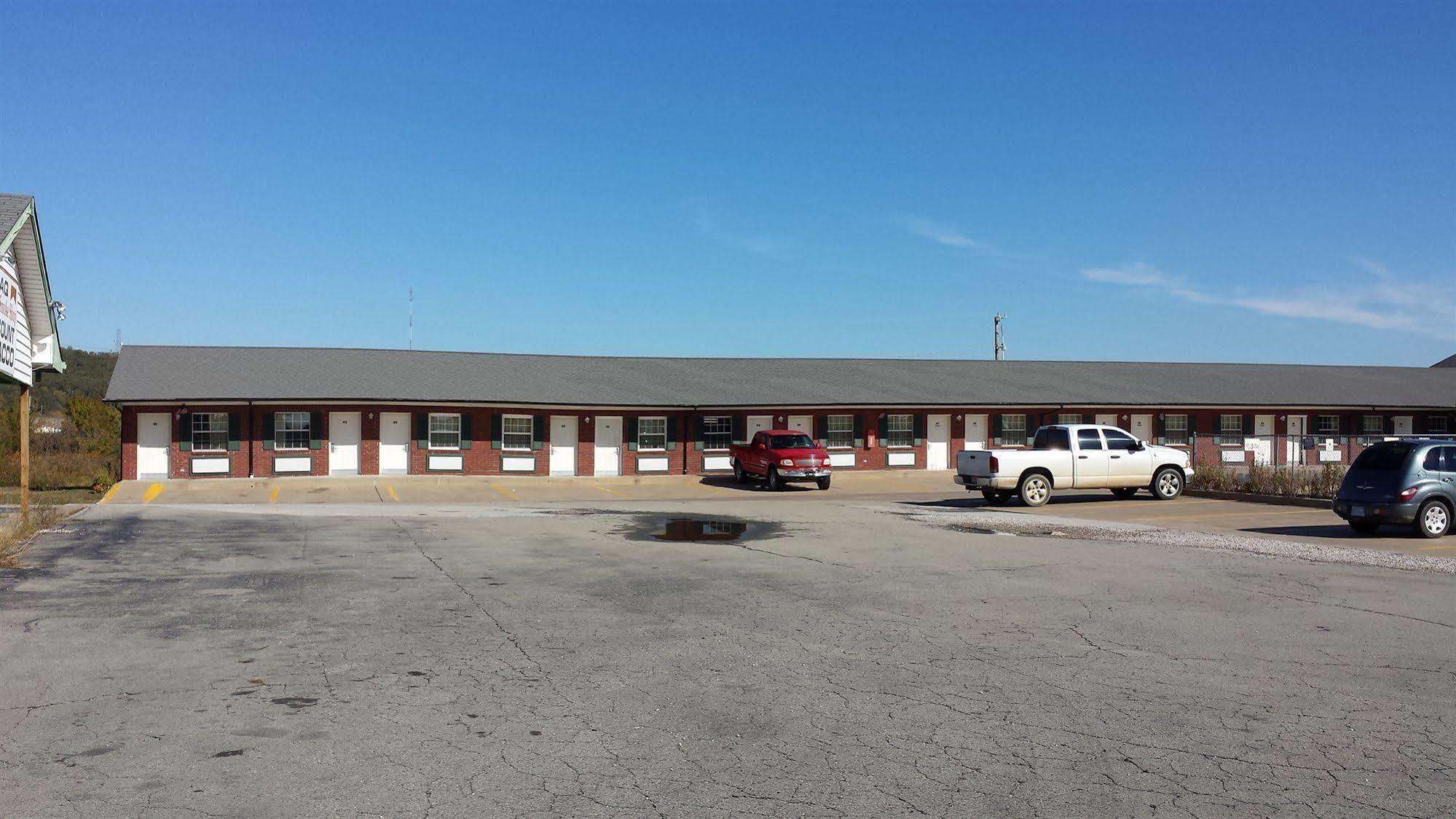 Green Country Inn Henryetta Exterior photo